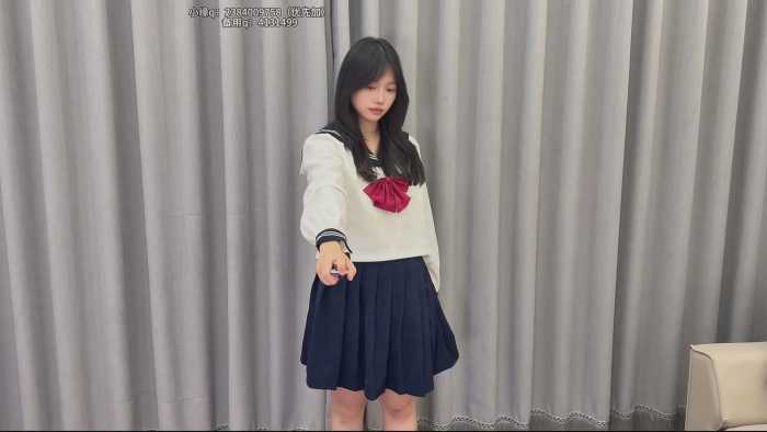 中韩混血GTS小缘踩小人定制巨人视角缩小定制白袜裸足水手服JK鞋