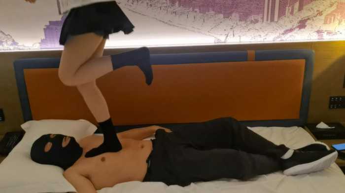 细腿女大小婷肉丝皮鞋黑袜 YC-260423-2