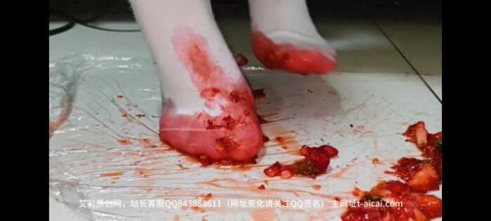 彩爆浆草莓 YC-260418-2