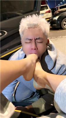 【芭比の狗】车内玩下贱男友 JS260520-56