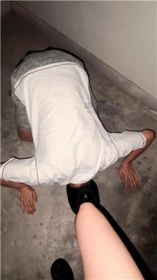 【狗哥】再约扫楼臭脚萝莉 JS260623-23