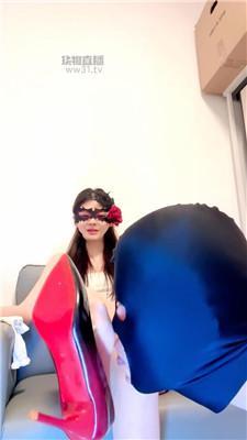 【夏盈盈】肉丝脚深喉虐乳 JS260624-29