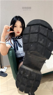 【小鱼祖宗】长靴黑丝寸止炸J    260711-38