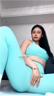 【松紫大大】妈妈挑逗骚儿子 bf64413
