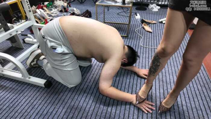 新手M翻车视频 拍摄失败 惨叫连连掉眼泪 YC-260923-2